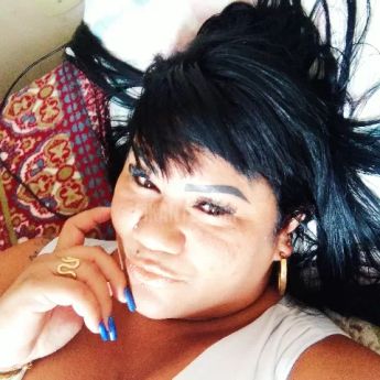 MORENA ALTO NIVEL CHEGUEI - foto no feed de Viçosa
