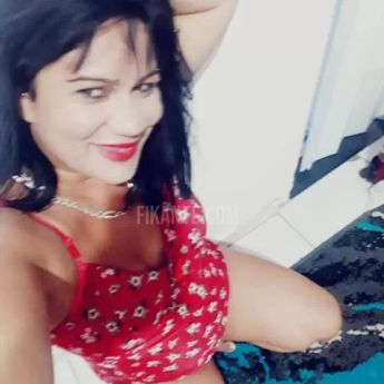 MORENA ALTO NIVEL CHEGUEI - foto no feed de Viçosa