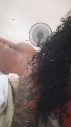 Morena lisinha - foto no feed de Ji-Paraná