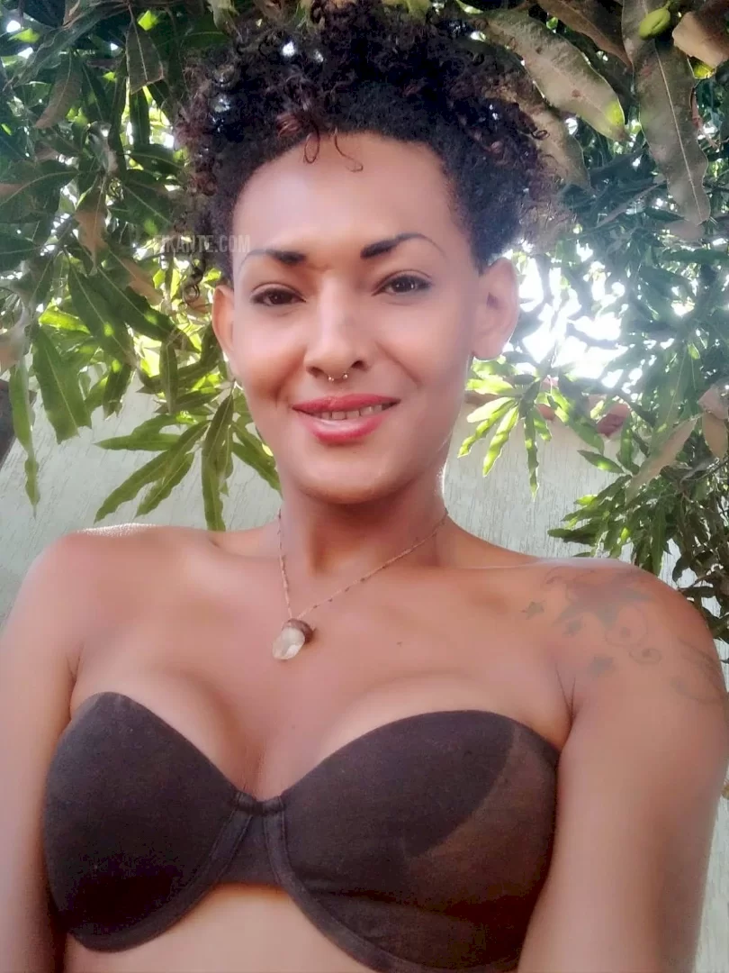 Nathy morena - foto no feed de Confresa