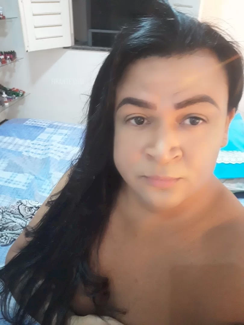 Roberta Rodrigues - foto no feed de Mombaça