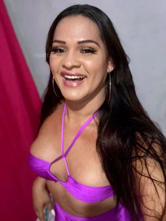 Kamylla Travestir - foto no feed de Tailândia