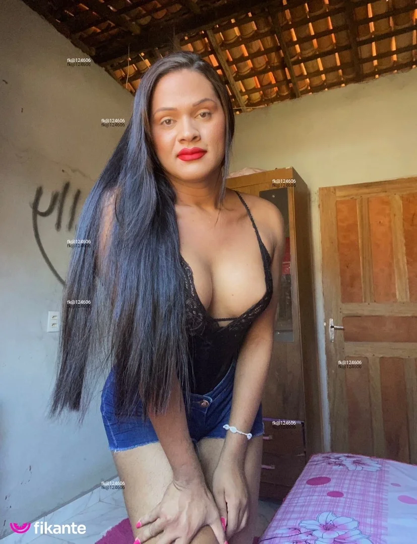 Kamylla Travestir - foto no feed de Tailândia