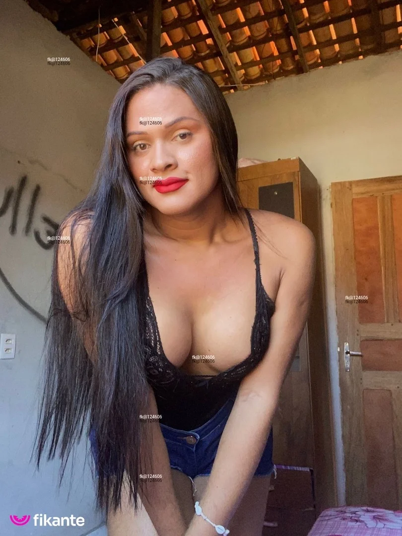 Kamylla Travestir - foto no feed de Tailândia