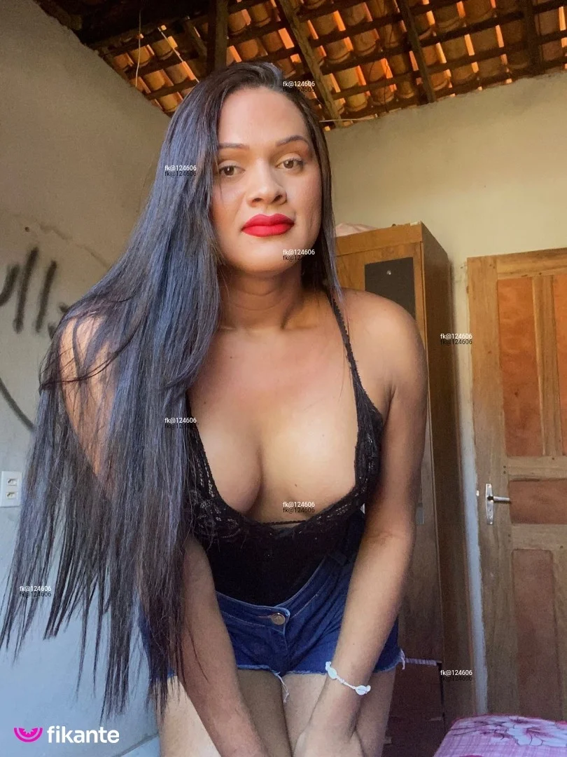 Kamylla Travestir - foto no feed de Tailândia