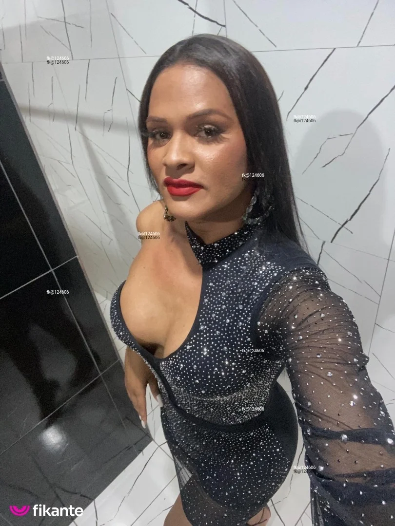 Kamylla Travestir - foto no feed de Tailândia