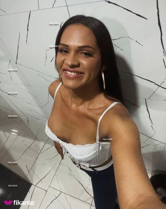 Kamylla Travestir - foto no feed de Tailândia