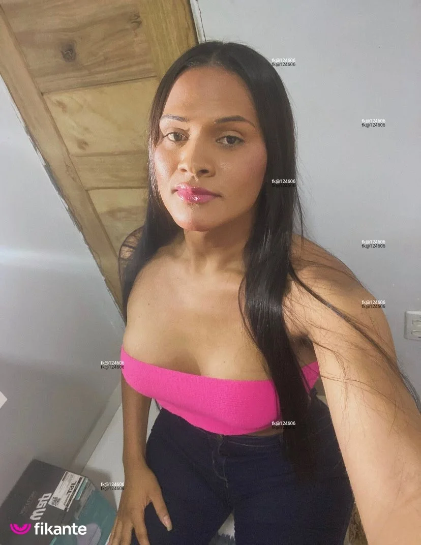 Kamylla Travestir - foto no feed de Tailândia