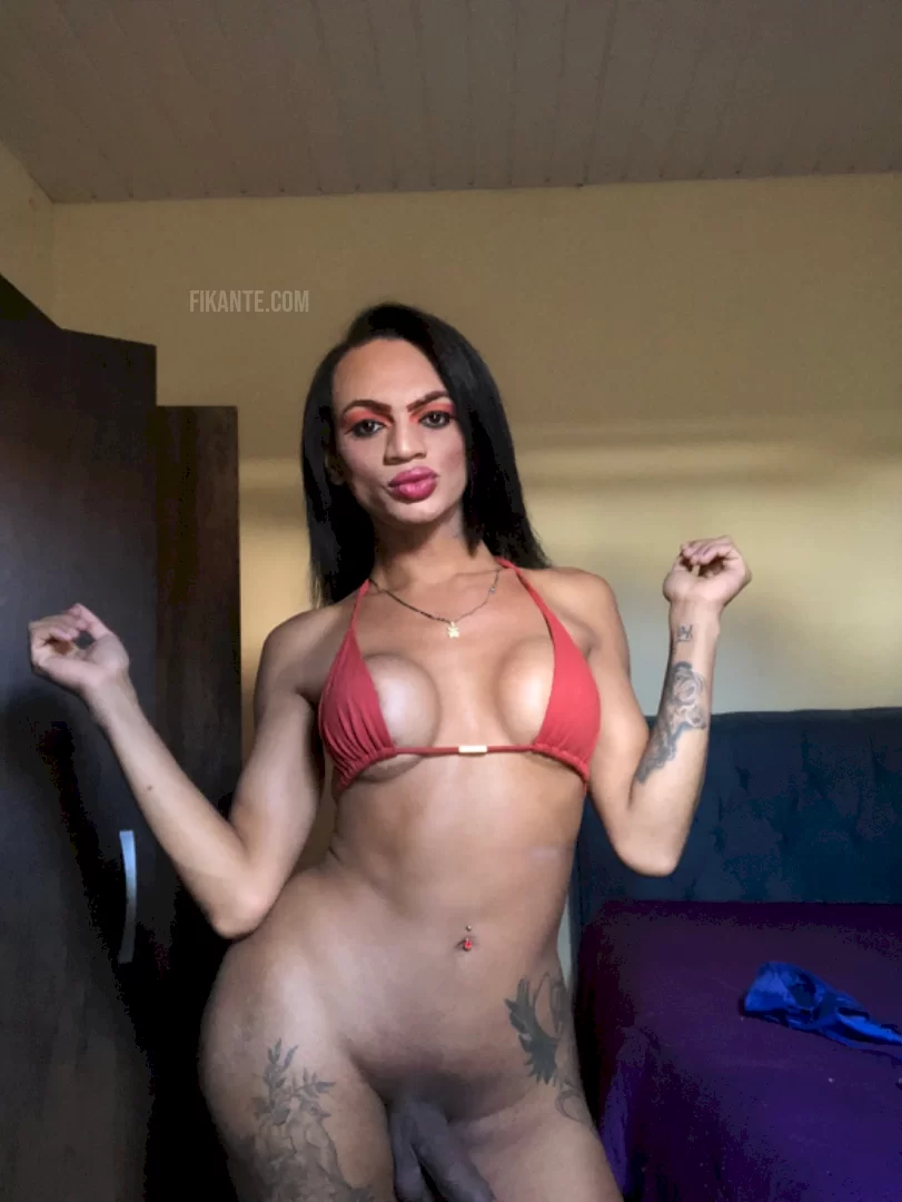 trans safadinha com local - foto no feed de Anápolis