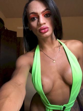 trans safadinha com local - foto no feed de Anápolis