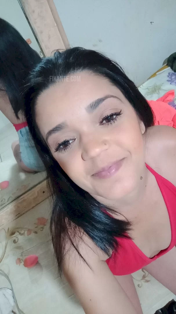 Aline Santana - foto no feed de Uberlândia