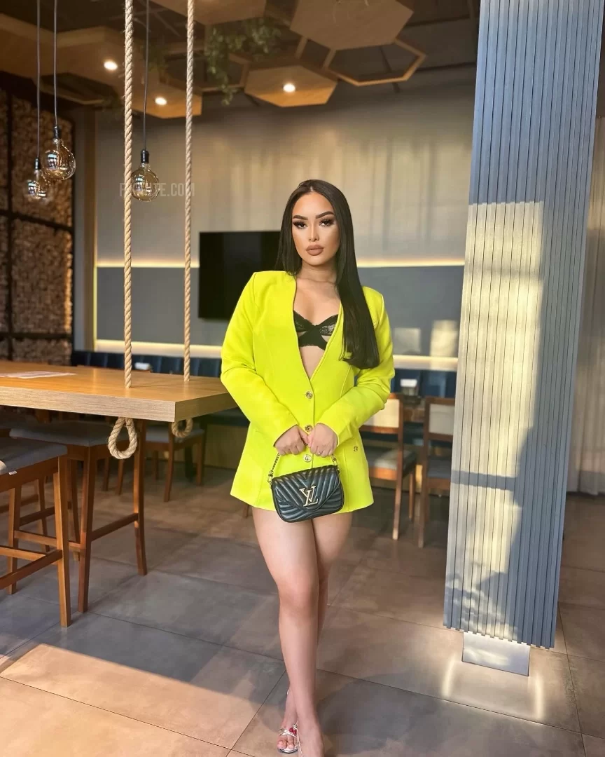 Ellyza Prado - foto no feed de Sinop