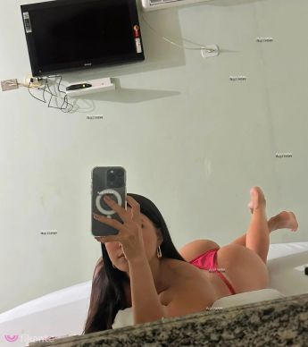 Sara Torres - foto no feed de Água Boa