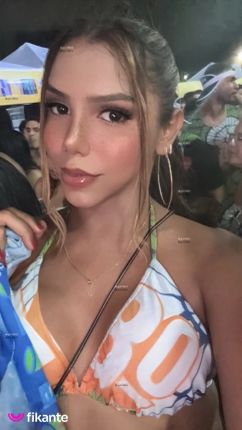 Karol Brito - foto no feed de Alto do Rodrigues