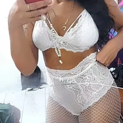 Shakura — garota de programa virtual
