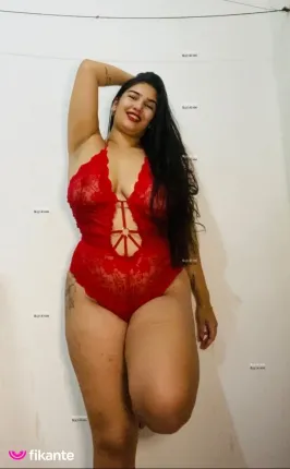 Camila Rapunzel - foto no feed de Trindade