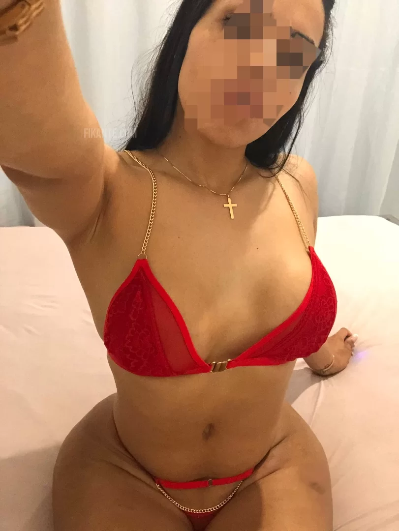 Morena - foto no feed de sexo virtual