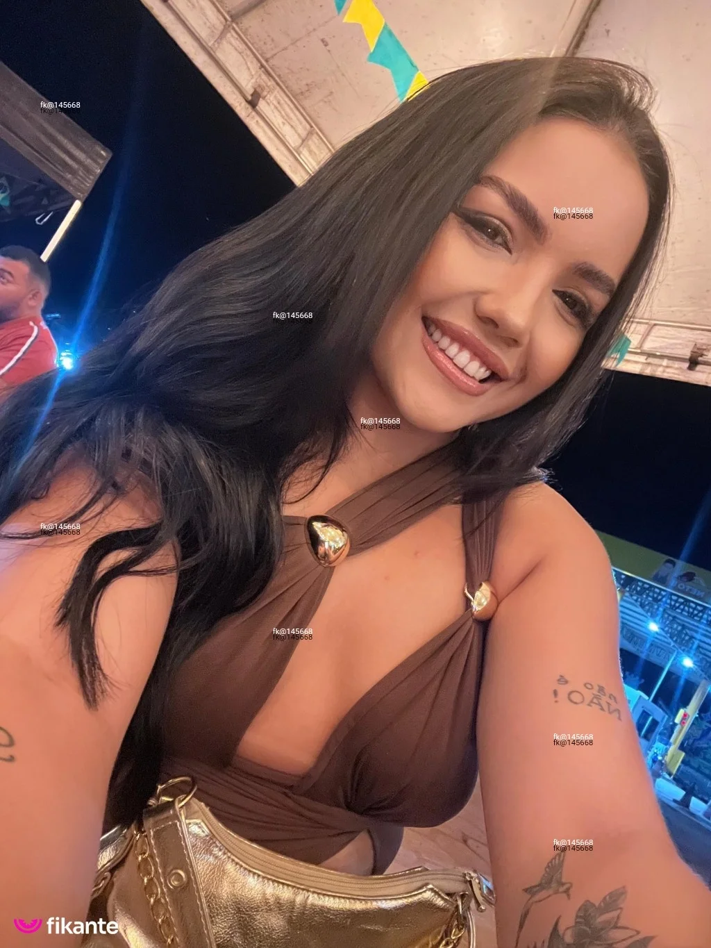 Larissa Campos — garota de programa em Parauapebas