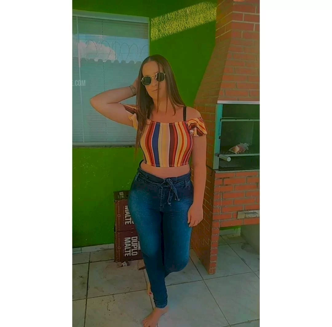 Fernanda - foto no feed de Teófilo Otoni