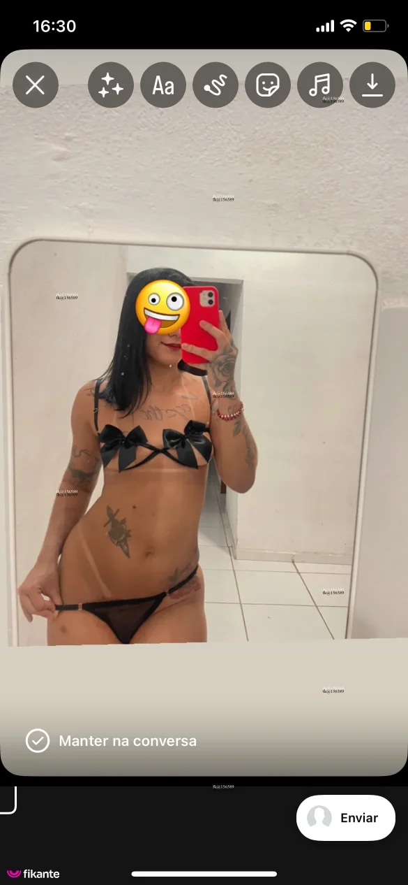 Foto profissional de Larissa