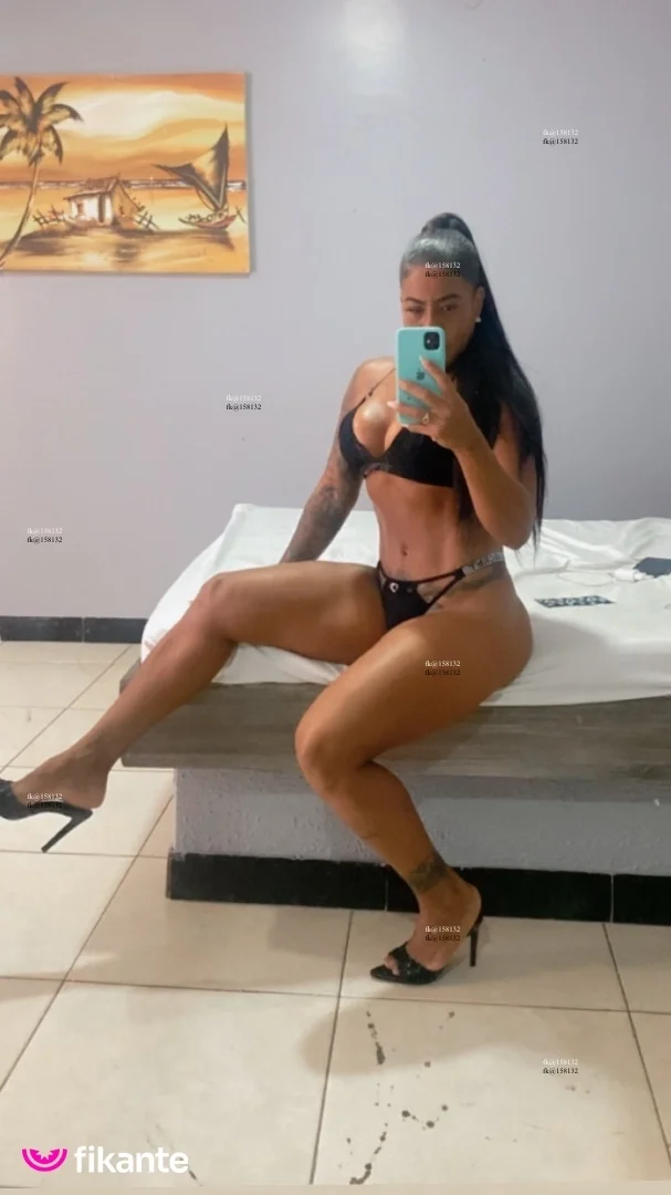 Priscila malhada - foto no feed de Paulo Afonso
