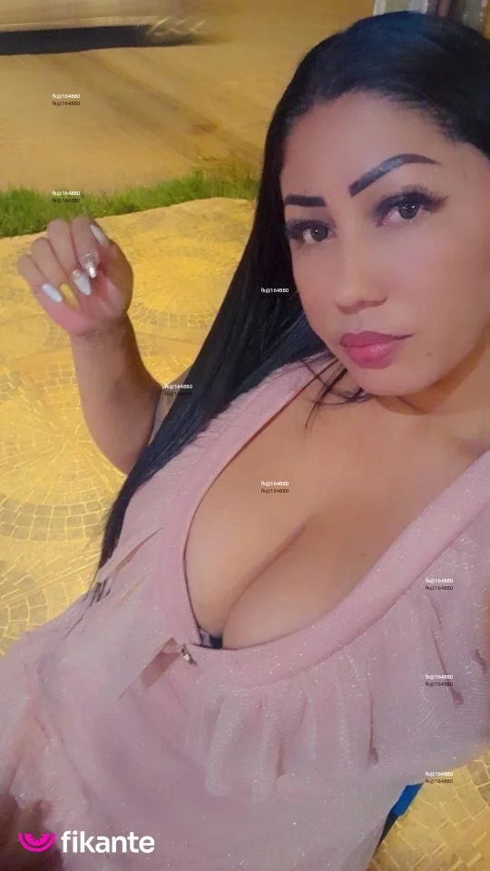 MORGANNA DHAFINY - foto no feed de Santarém