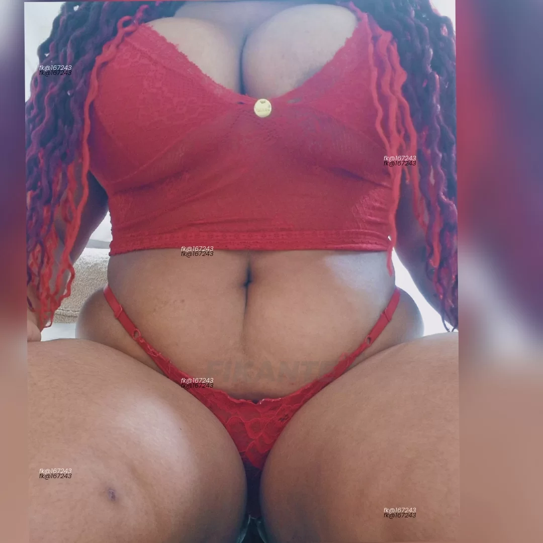 Sara Baillet Peituda Cavalona - foto no feed de Goiânia