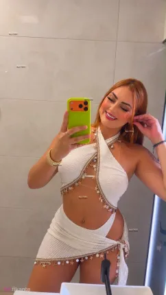 Karen Oliver - foto no feed de Pires do Rio
