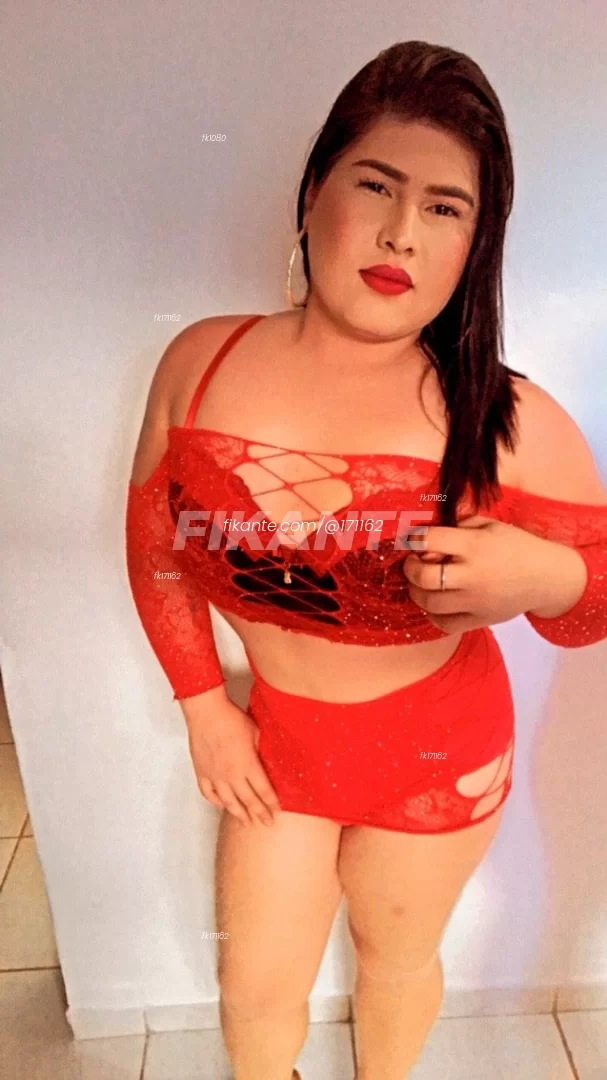 Ninfa safada curta temporada - foto no feed de Caldas Novas