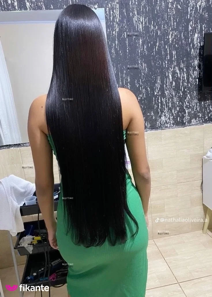 Emely - foto no feed de Cuiabá