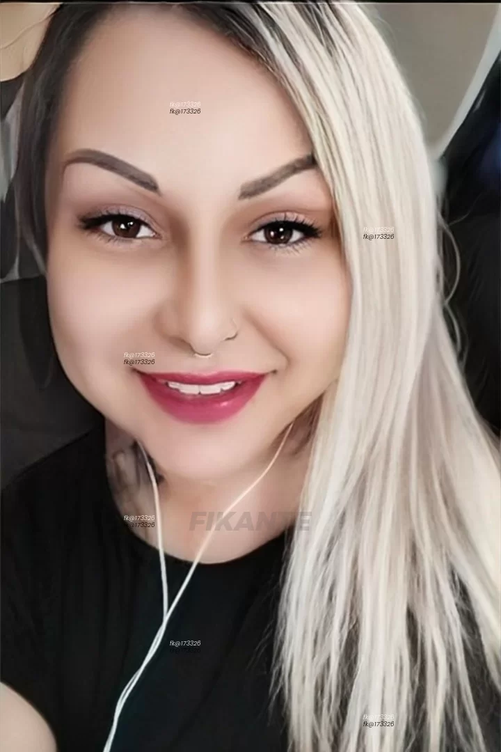 Fernanda Martini - foto no feed de sexo virtual
