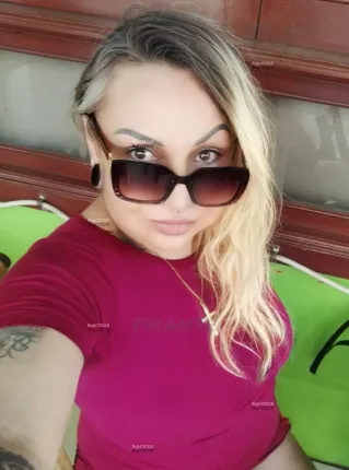 Fernanda Martini - foto no feed de sexo virtual