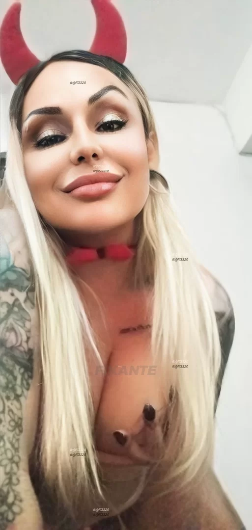 Fernanda Martini - foto no feed de sexo virtual