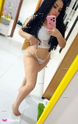 Aline Cacheada - foto no feed de Itaituba
