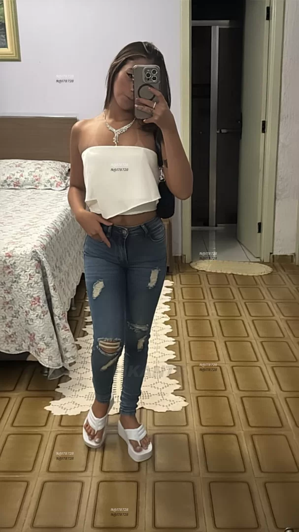 Baixinha - foto no feed de Nova Crixás