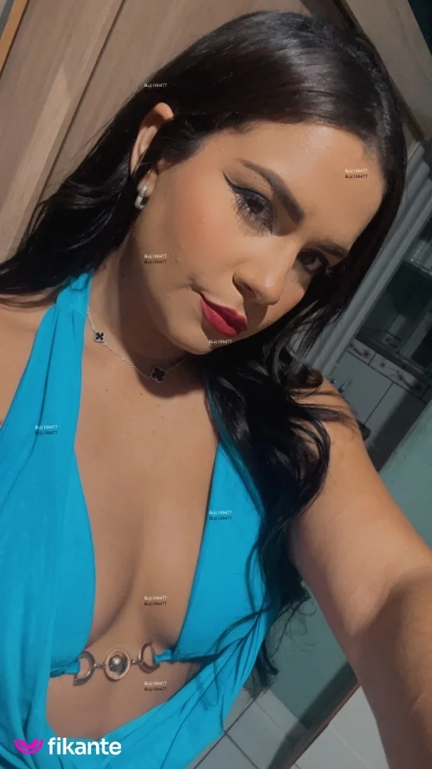 Poliana Alves - foto no feed de Querência