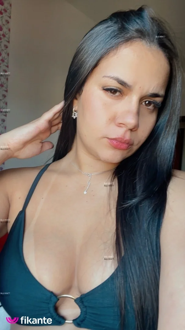 Poliana Alves - foto no feed de Querência