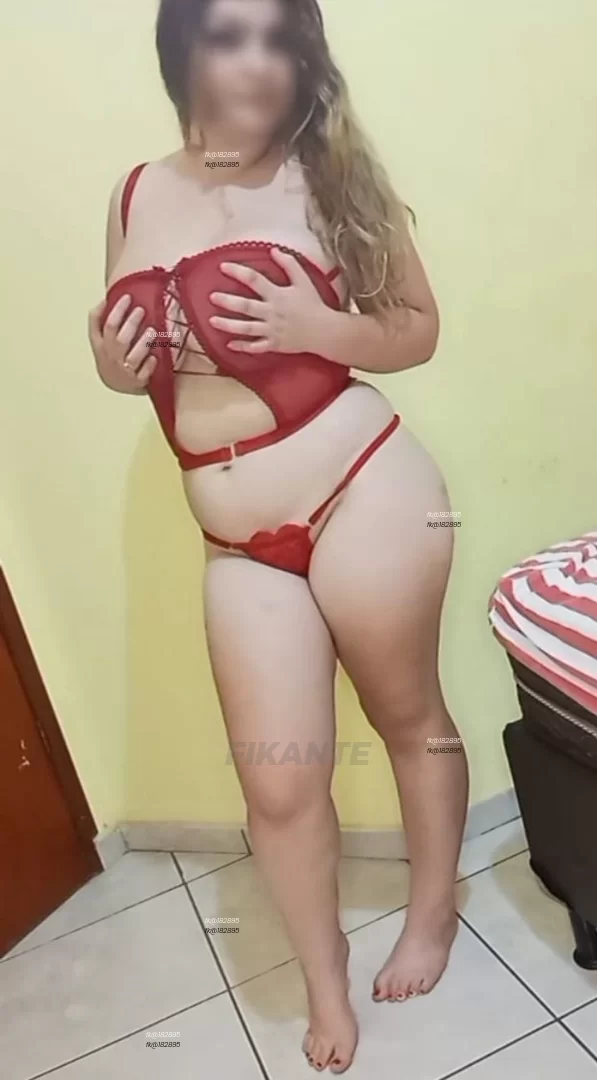 Zoe Sinclair - foto no feed de sexo virtual