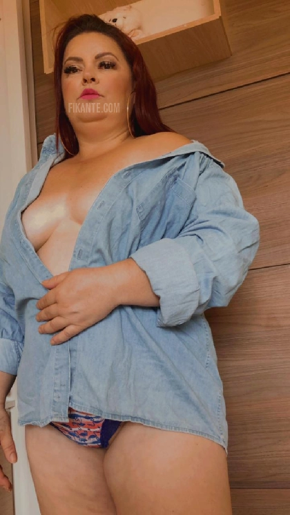 Puta safada bora fazer sexo gostoso - foto no feed de Criciúma