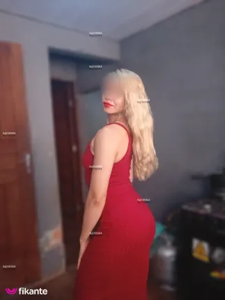 Loirinha sapeca - foto no feed de Itaituba