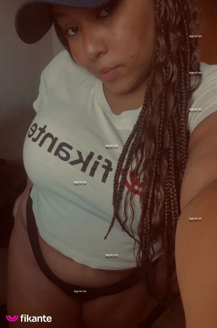 Karina Boss - foto no feed de sexo virtual