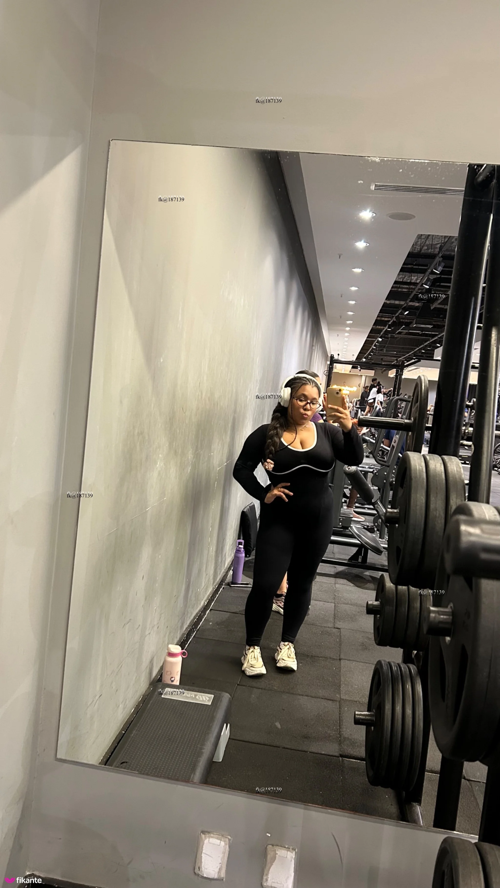 Karina Boss — garota de programa virtual