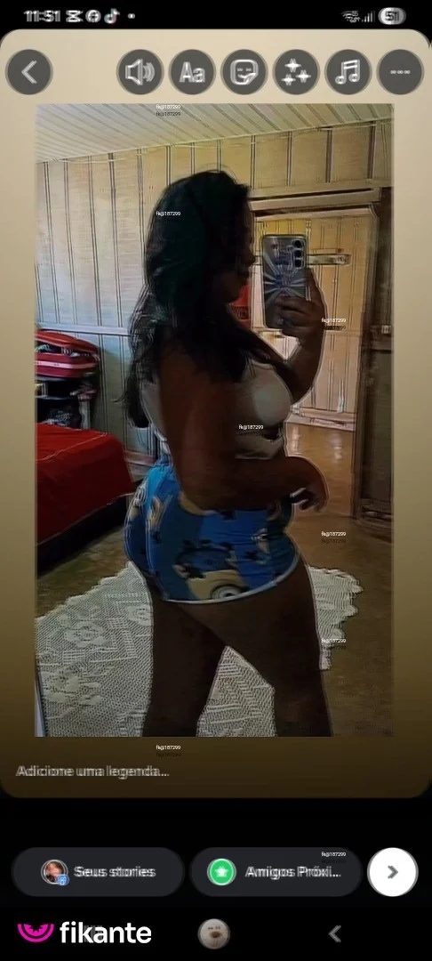 Debora - foto no feed de Redenção