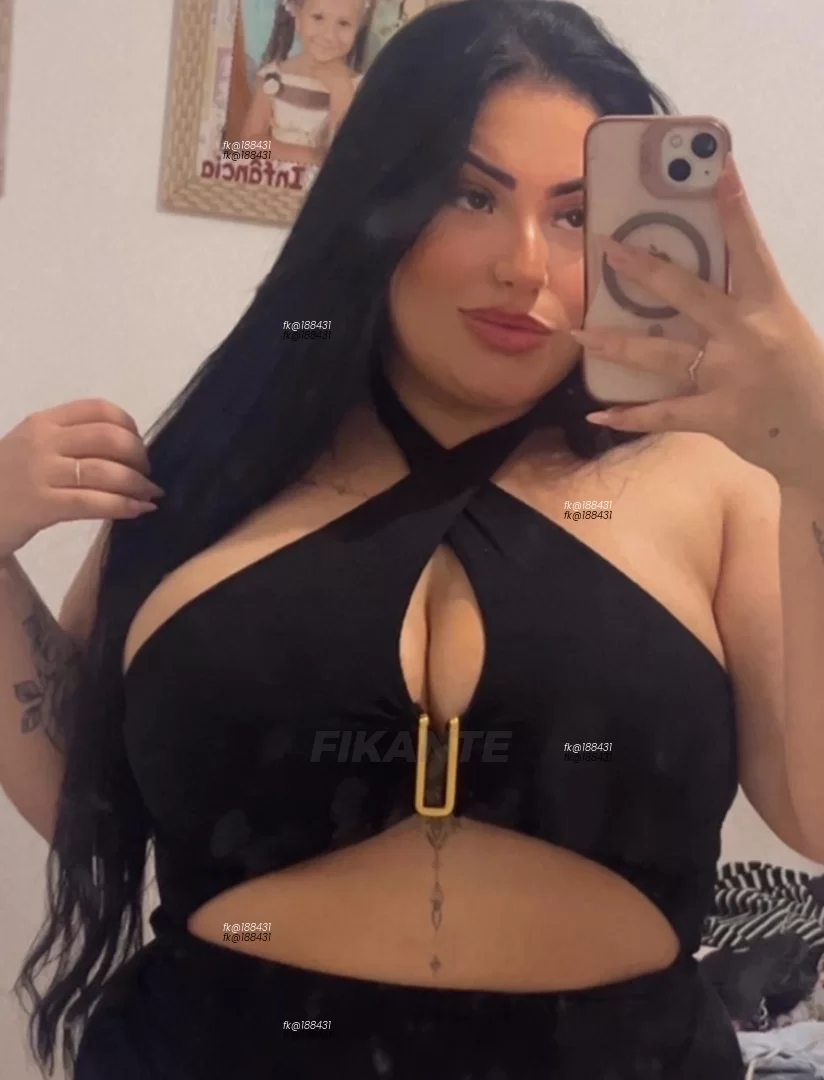 Rebecca - foto no feed de São Paulo
