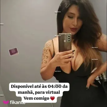 Fernanda Tavares - foto no feed de São Paulo
