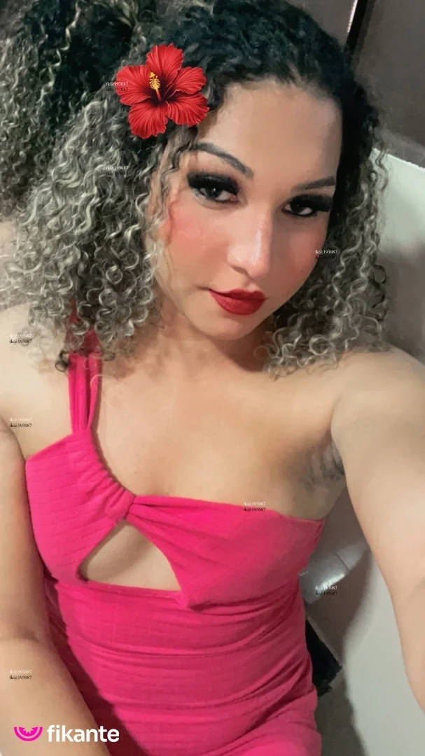 Yasmin butterfly - foto no feed de sexo virtual
