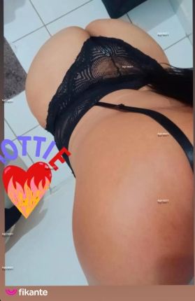 Crys atendo dia e noite - foto no feed de Vilhena