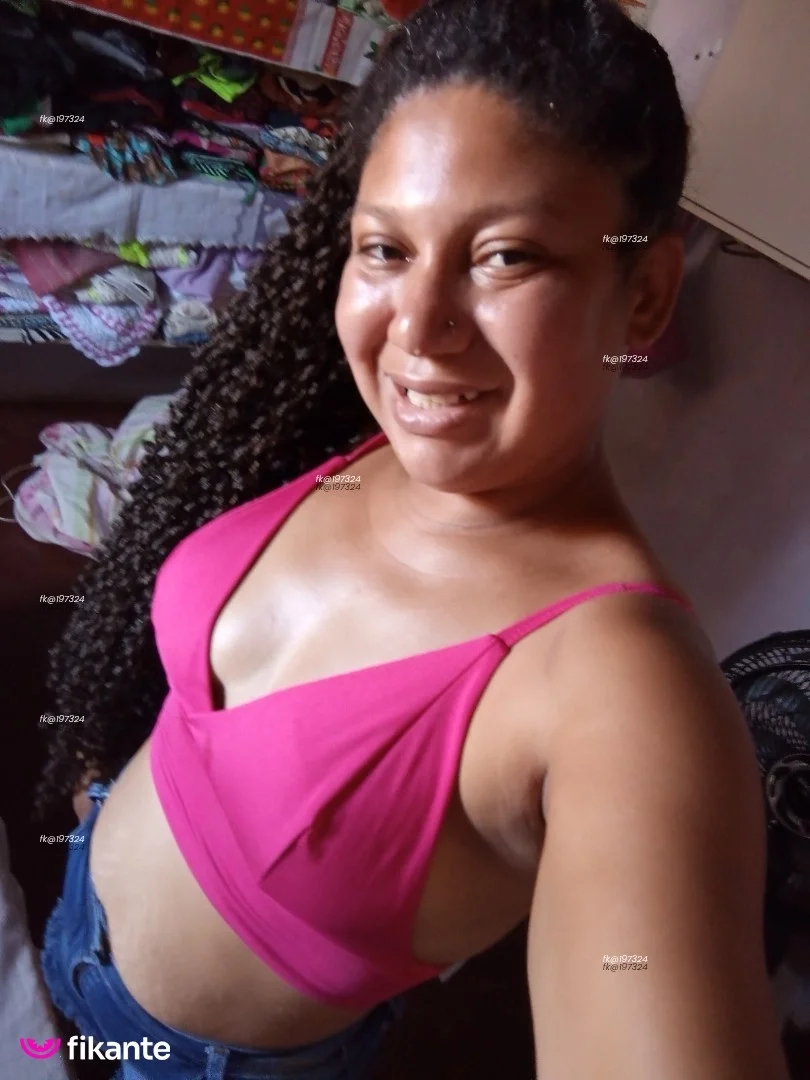 Alessandra - foto no feed de Água Boa