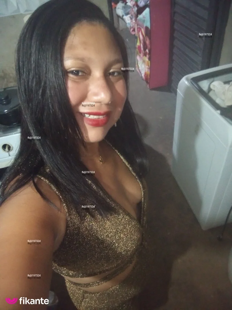 Alessandra - foto no feed de Água Boa
