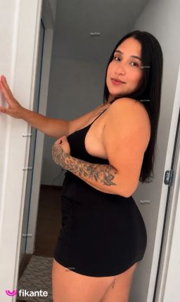 Chamada ao vivo - foto no feed de sexo virtual